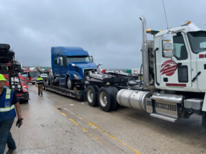 Colleyville-Towing-Service-Heavy-Duty-Towing