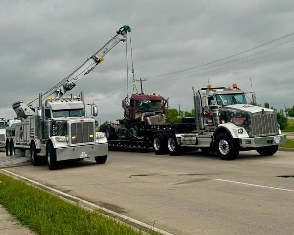 All American Towing Accident Recovery Heavy Duty Towing