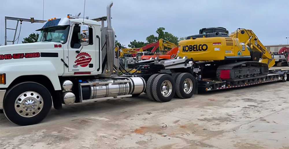Construction equipment Repair and Transport Dallas Texas